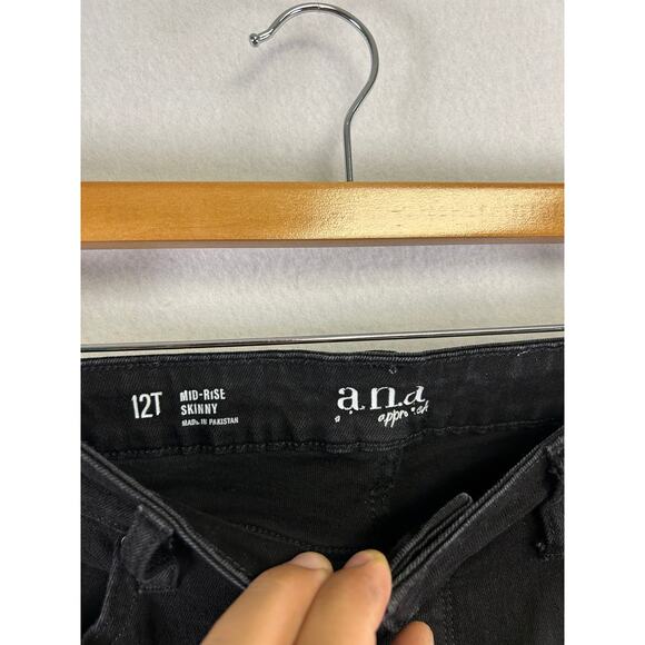 Woman's A.N.A Black‎ Skinny Jeans - Size 12 Tall Staple Capsule Normcore - Picture 4 of 10